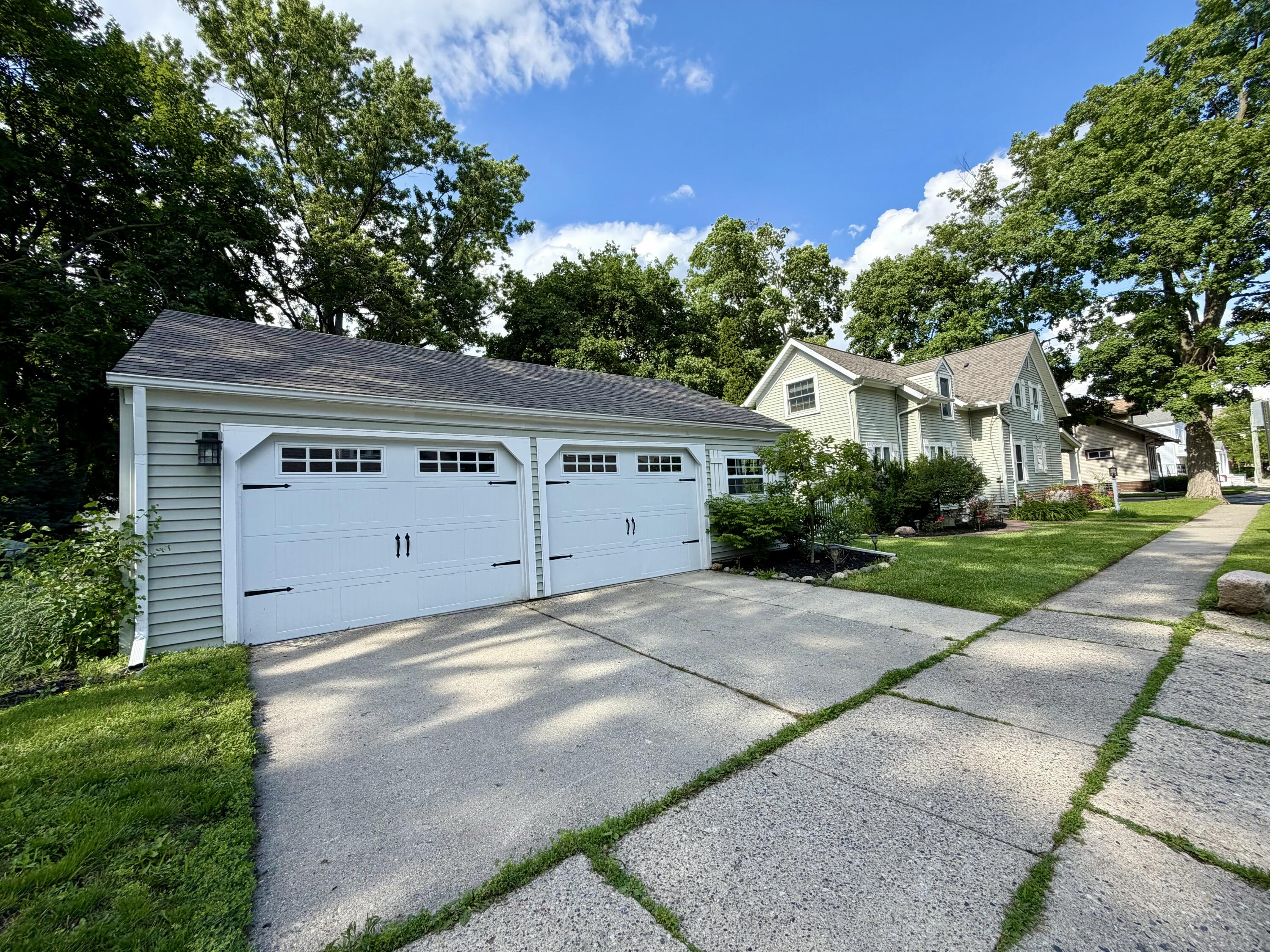 164 South Rawles Street Romeo, MI 48065 - Photo 3 of 45 IMG_8791