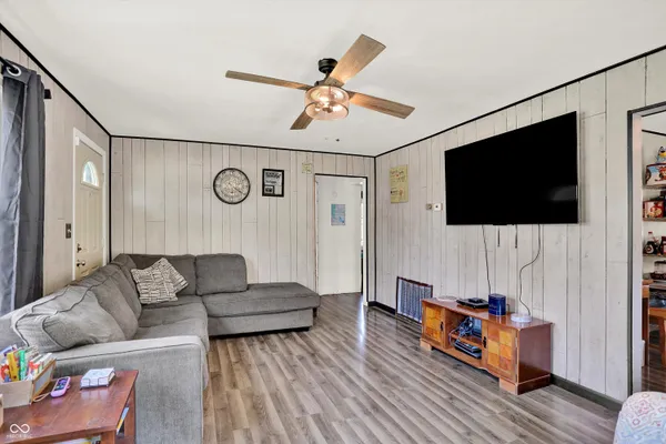 $168,000 | 303 Warren Street, Williamsport, IN 47993