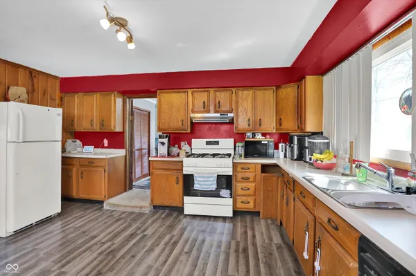 $168,000 | 303 Warren Street, Williamsport, IN 47993