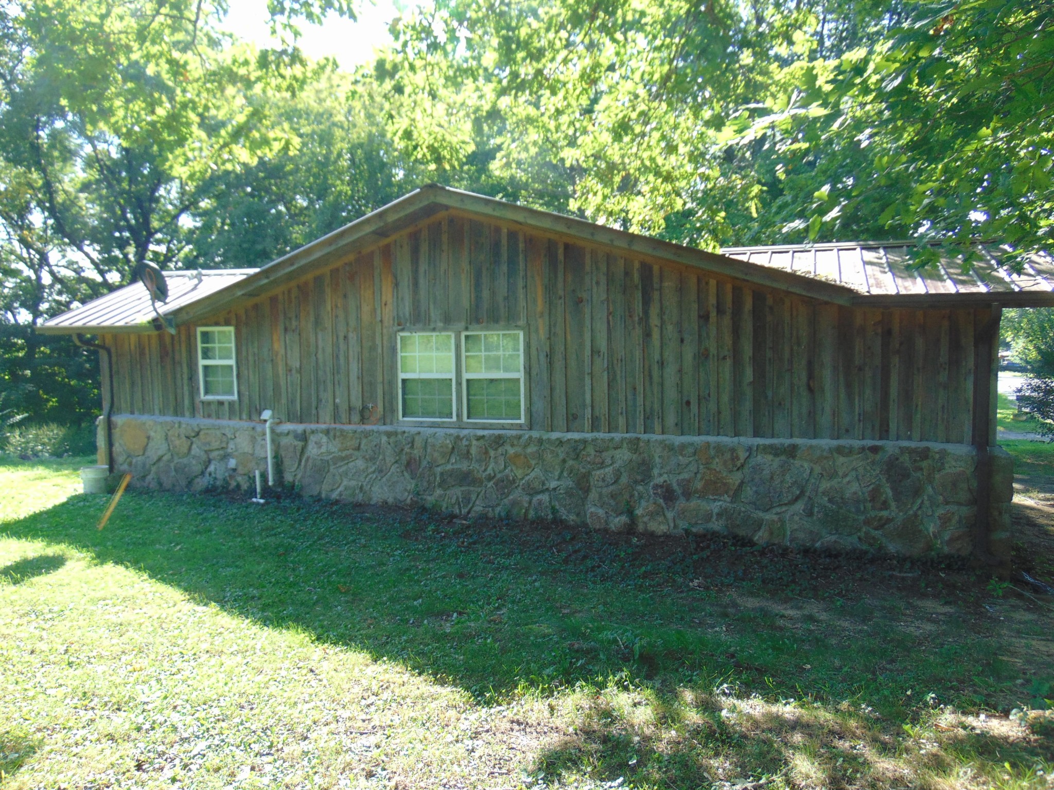 2104 Doubletop Road Jamestown, TN 38556 - Photo 5 of 28 Gallery Image 5