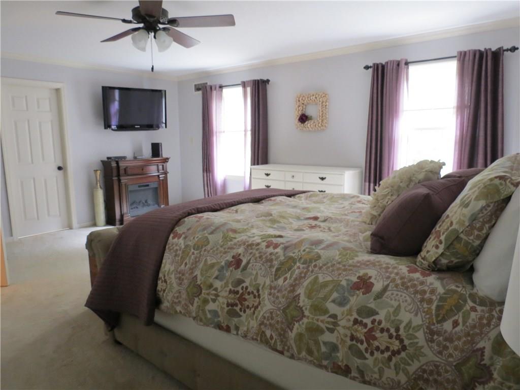 236 Sweet Gum Road Pittsburgh, PA 15238 - Photo 14 of 25 Another view of the elegant master bedroom.