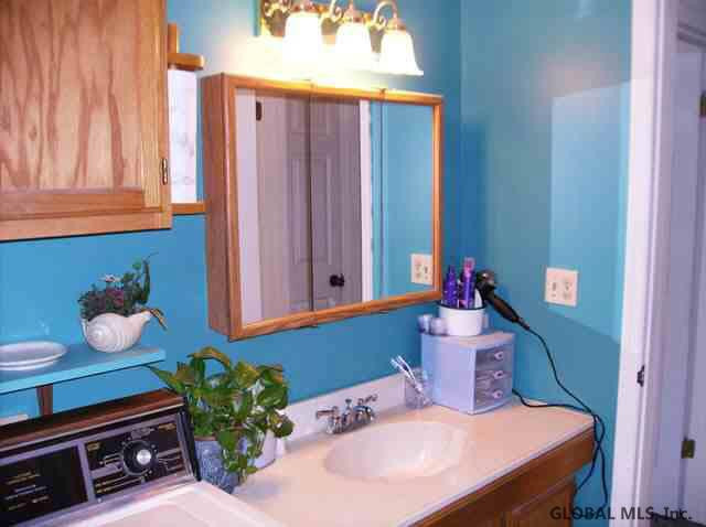 149 Shippee Road Corinth, NY 12822 - Photo 6 of 12 Photo 6