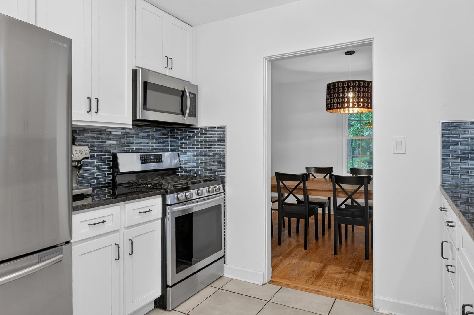 14 Walnut Road Glen Ellyn, IL 60137 - Photo 9 of 27