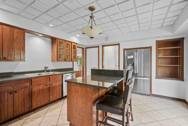 $2,900 | 300 Murray Hill Road, Vestal, NY 13850