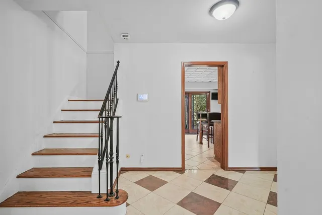 $2,900 | 300 Murray Hill Road, Vestal, NY 13850