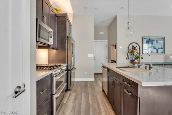 $2,500 | 3193 Centano Street, Henderson, NV 89044