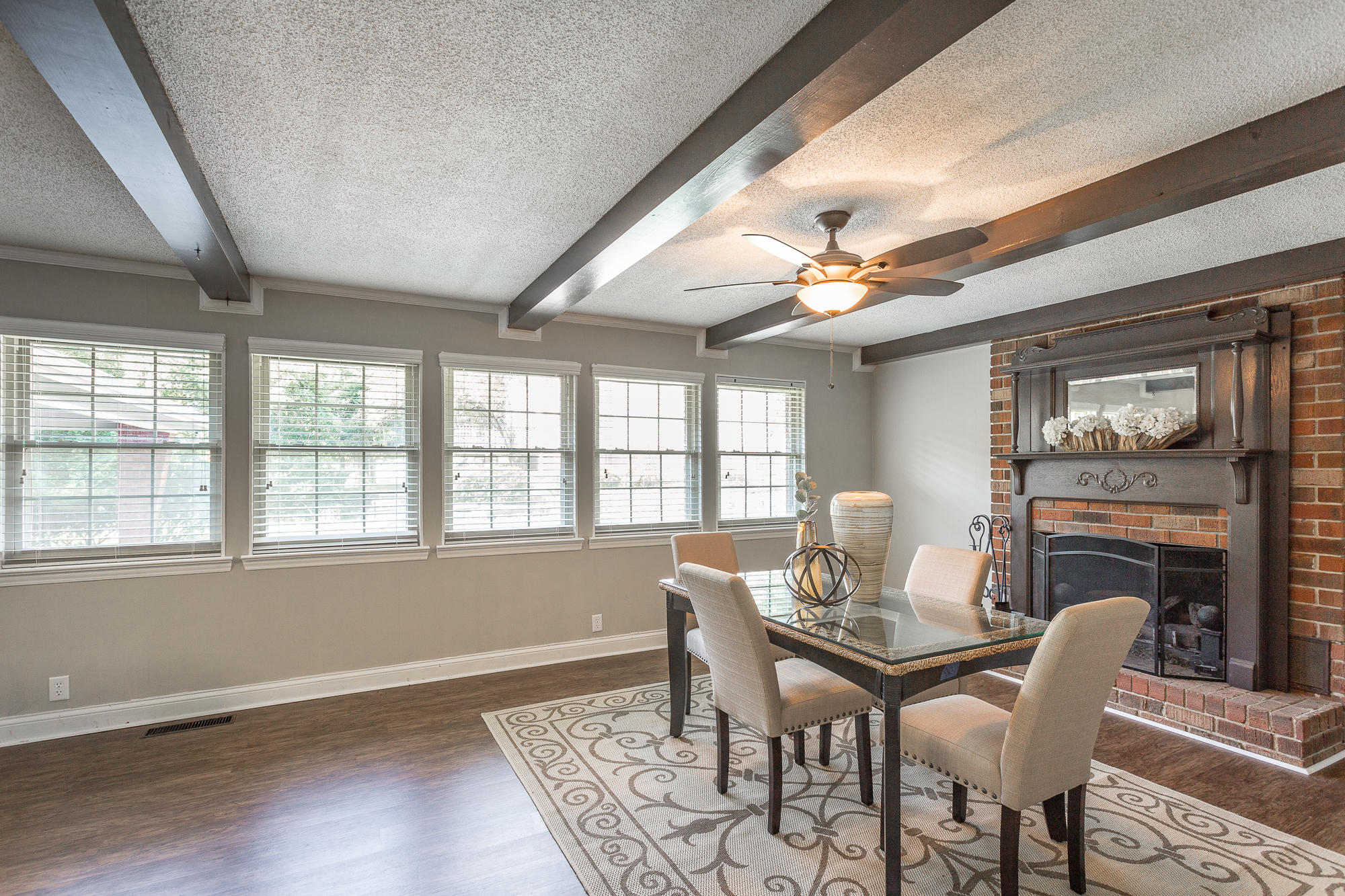 1069 Julian Road Chattanooga, TN 37421 - Photo 14 of 58 1069 N Julian Staged-5