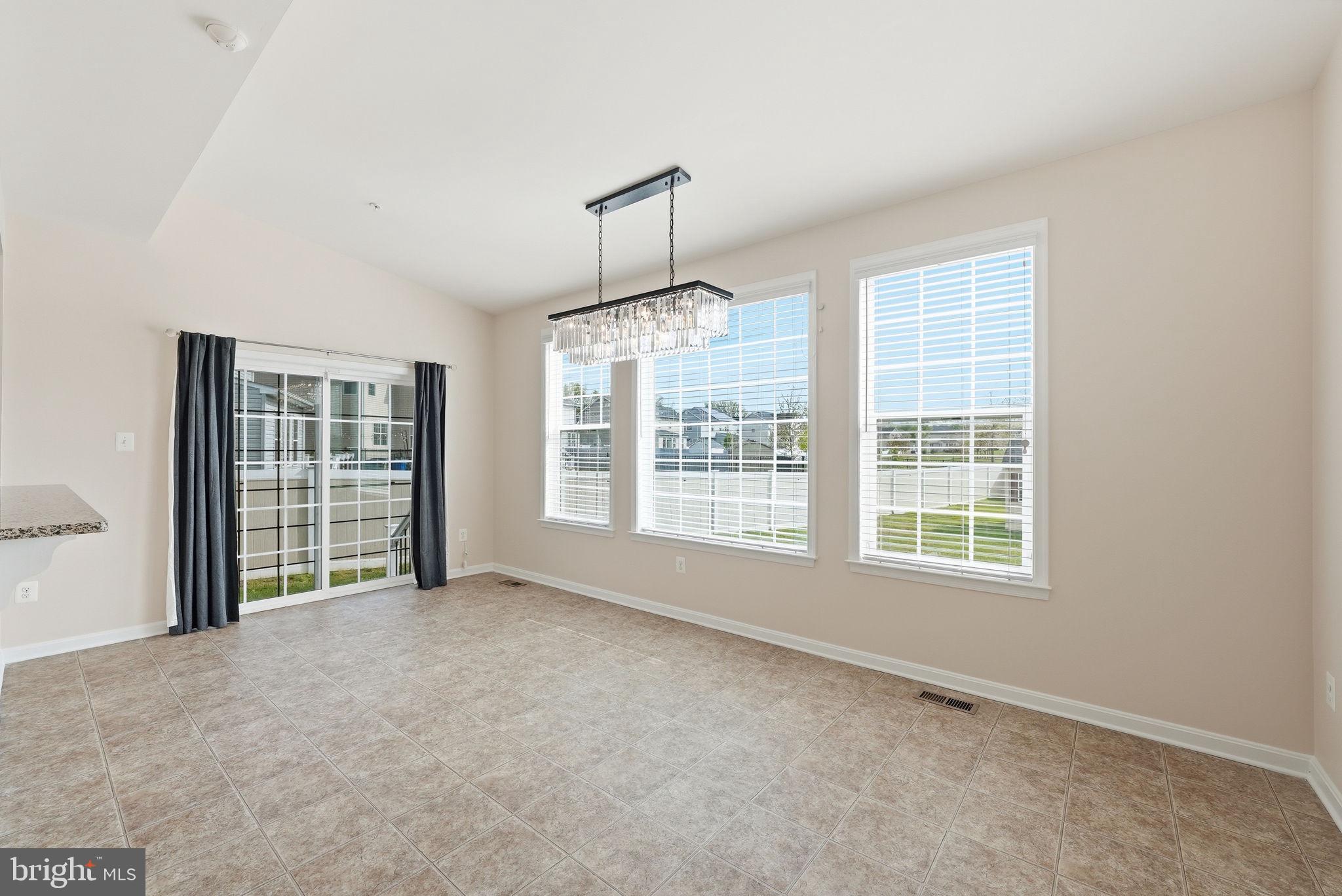 11538 Neon Road Fort Washington, MD 20744 - Photo 13 of 58 an empty room with windows