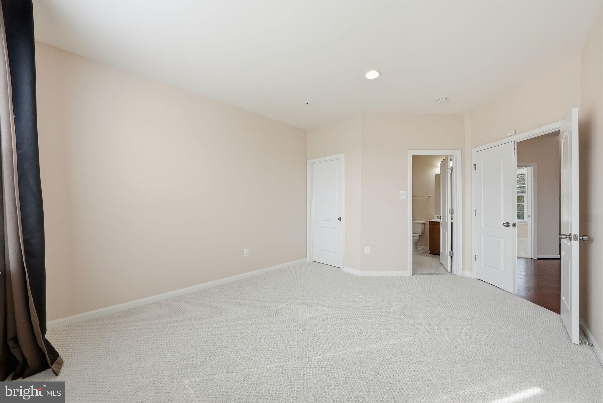 11538 Neon Road Fort Washington, MD 20744 - Photo 44 of 105 Main Level BR with En-suite Bath