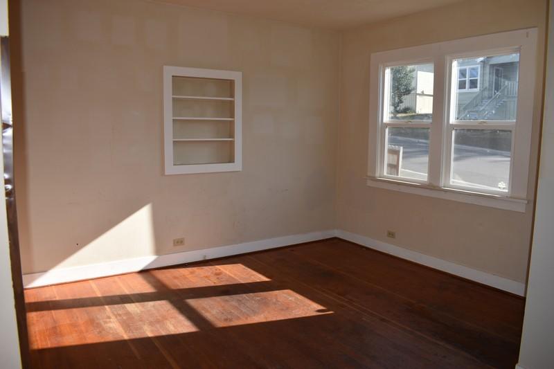 648 3rd Street Scotia, CA 95565 - Photo 2 of 10 front room front door