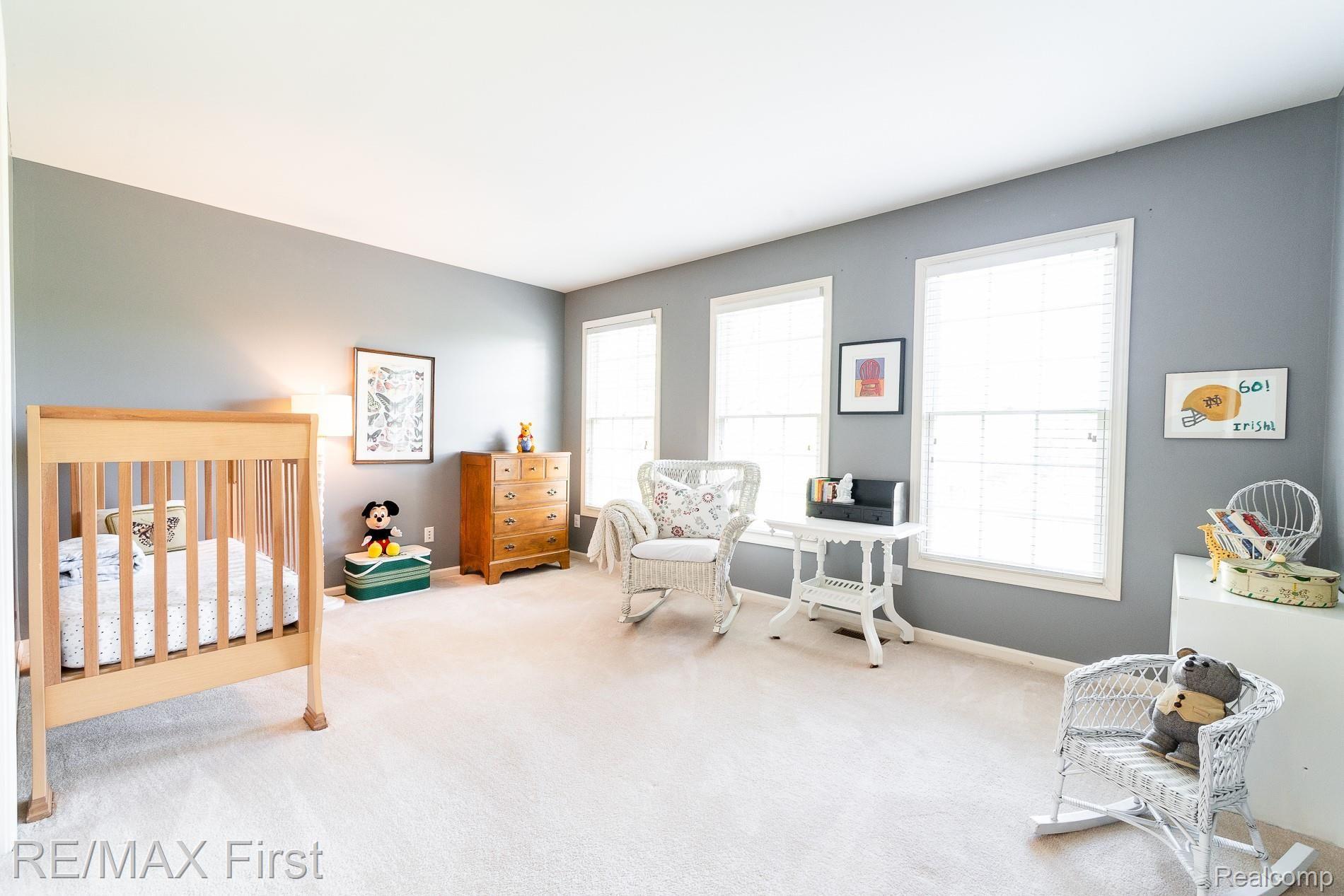 1676 Snowy Owl Court Rochester, MI 48307 - Photo 22 of 28 22.JPG