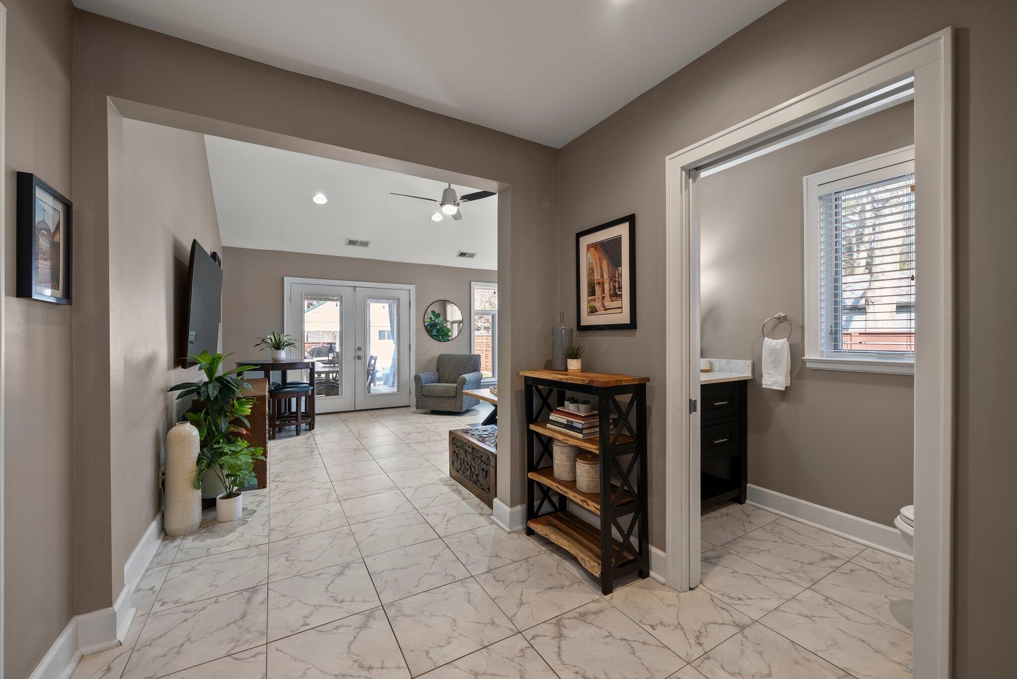 130 West Beaumont Road Columbus, OH 43214 - Photo 41 of 71 DSC07415