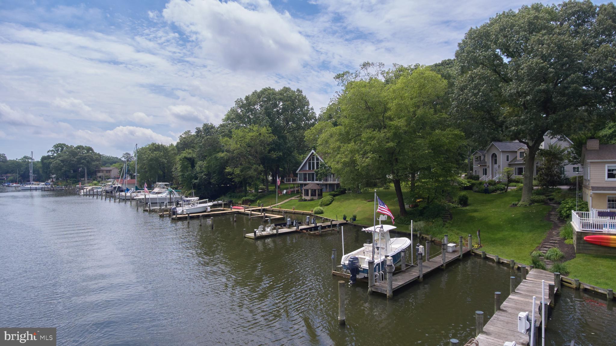 Water views from every angle - off Magothy River