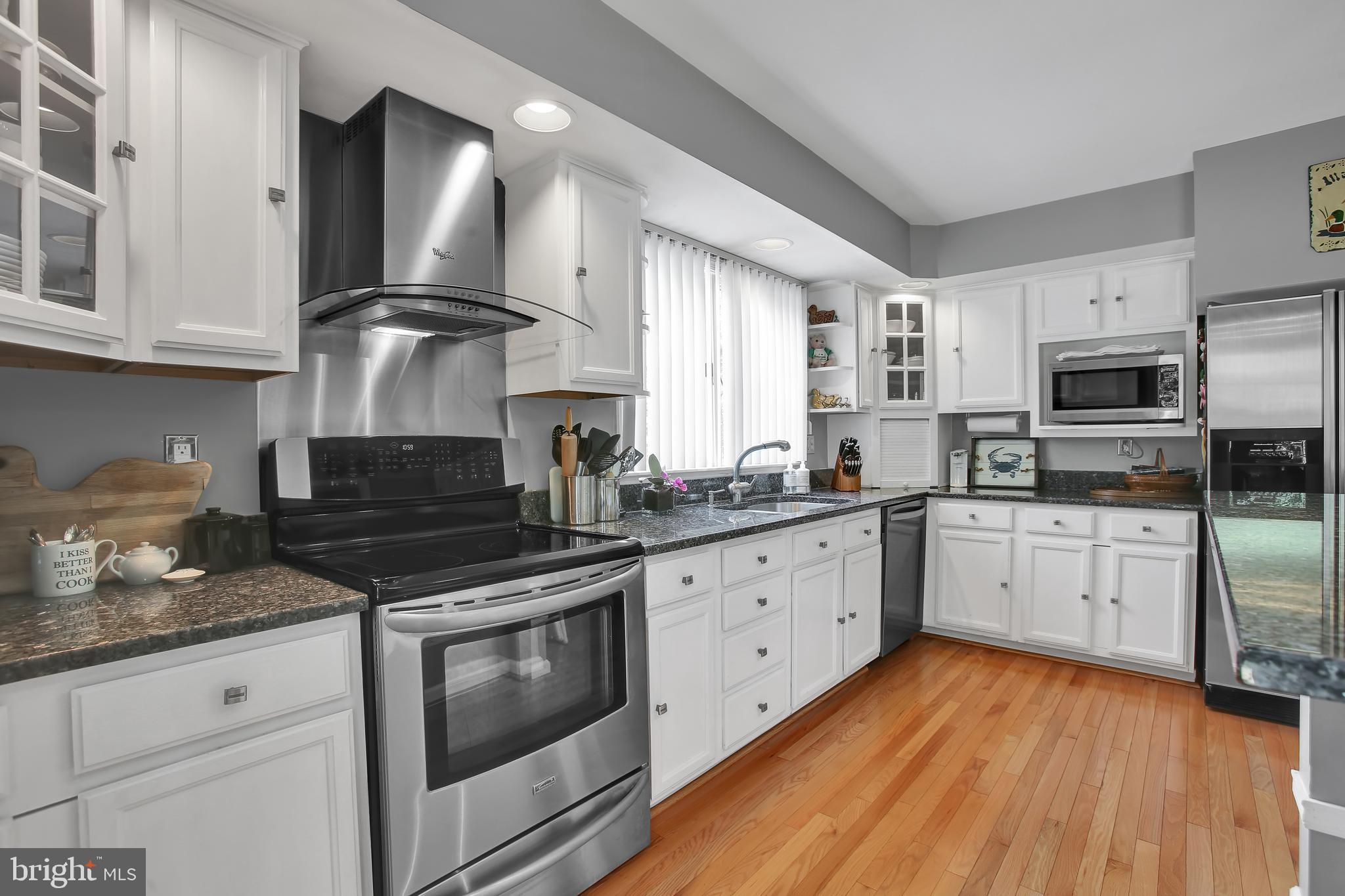 602 Amoss Road Severna Park, MD 21146 - Photo 15 of 50 Stainless steel appliances