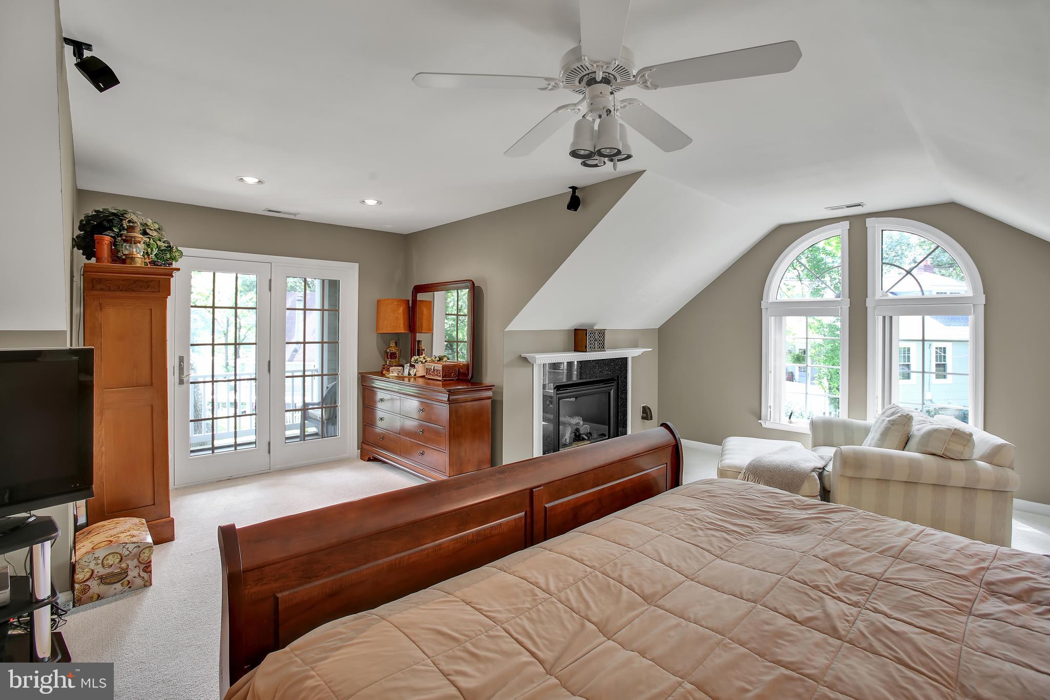602 Amoss Road Severna Park, MD 21146 - Photo 29 of 50 Master bedroom