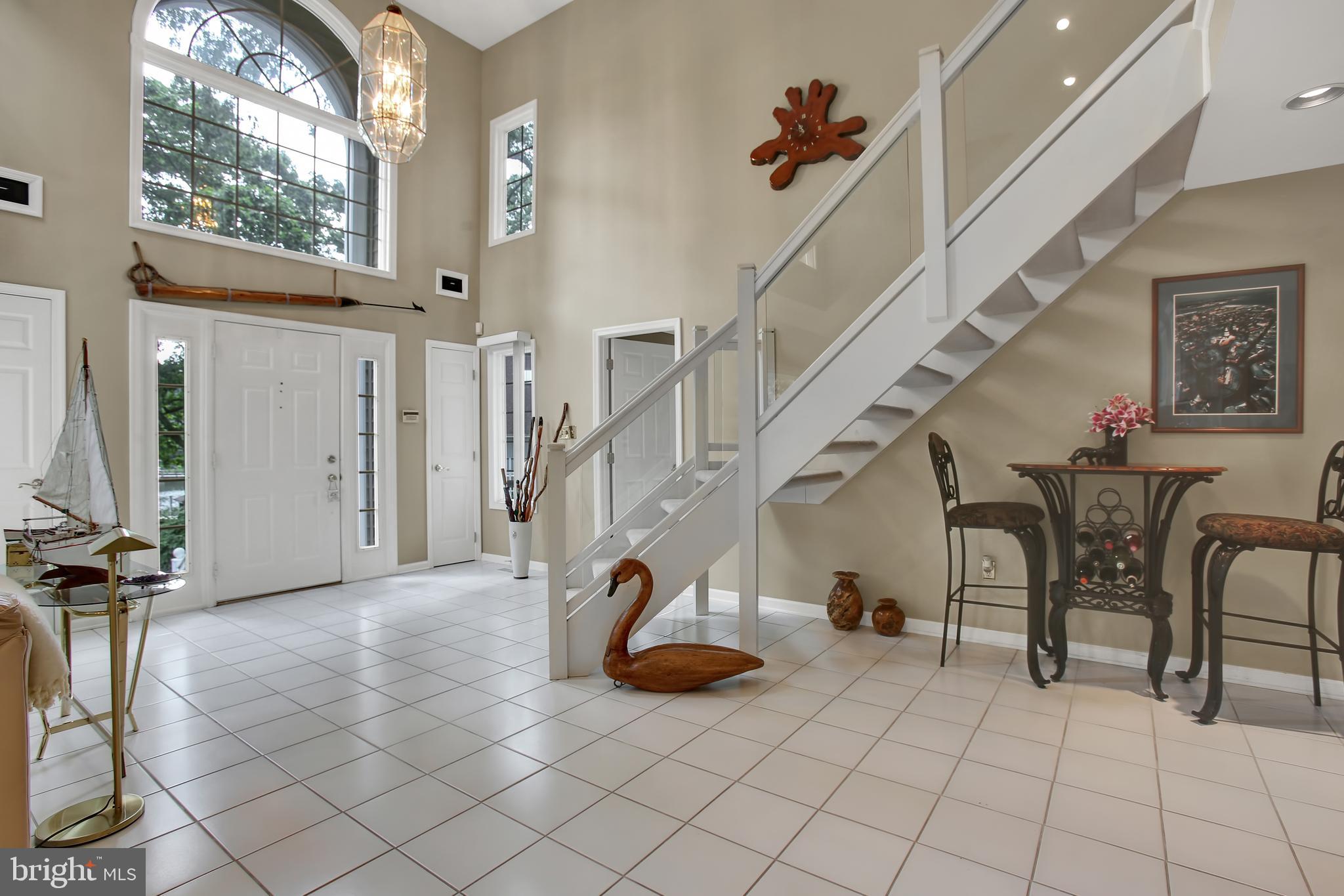 Light, bright entry foyer