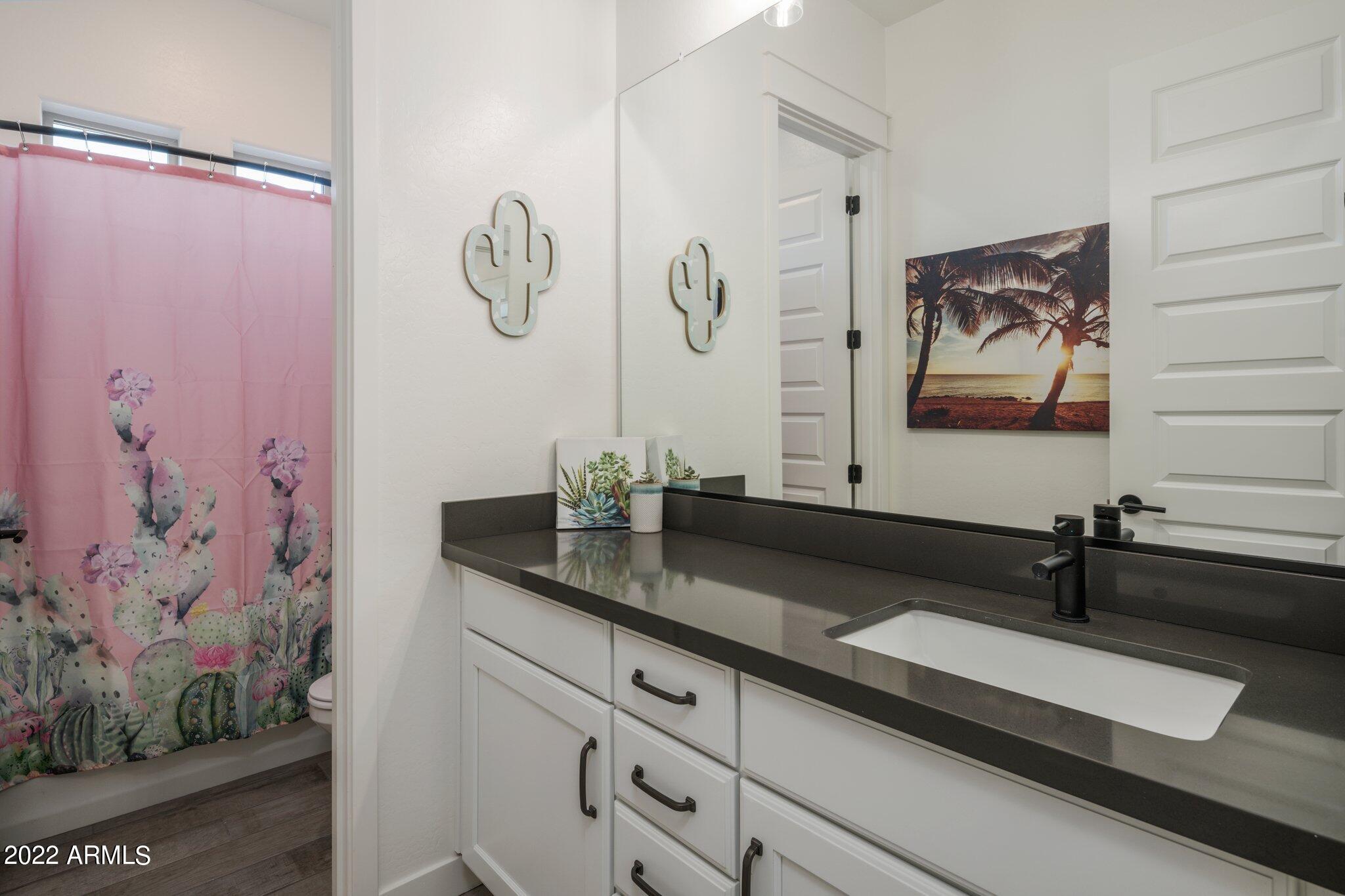 535 North Moon Road Apache Junction, AZ 85119 - Photo 15 of 32 535 NORTH MOON ROAD