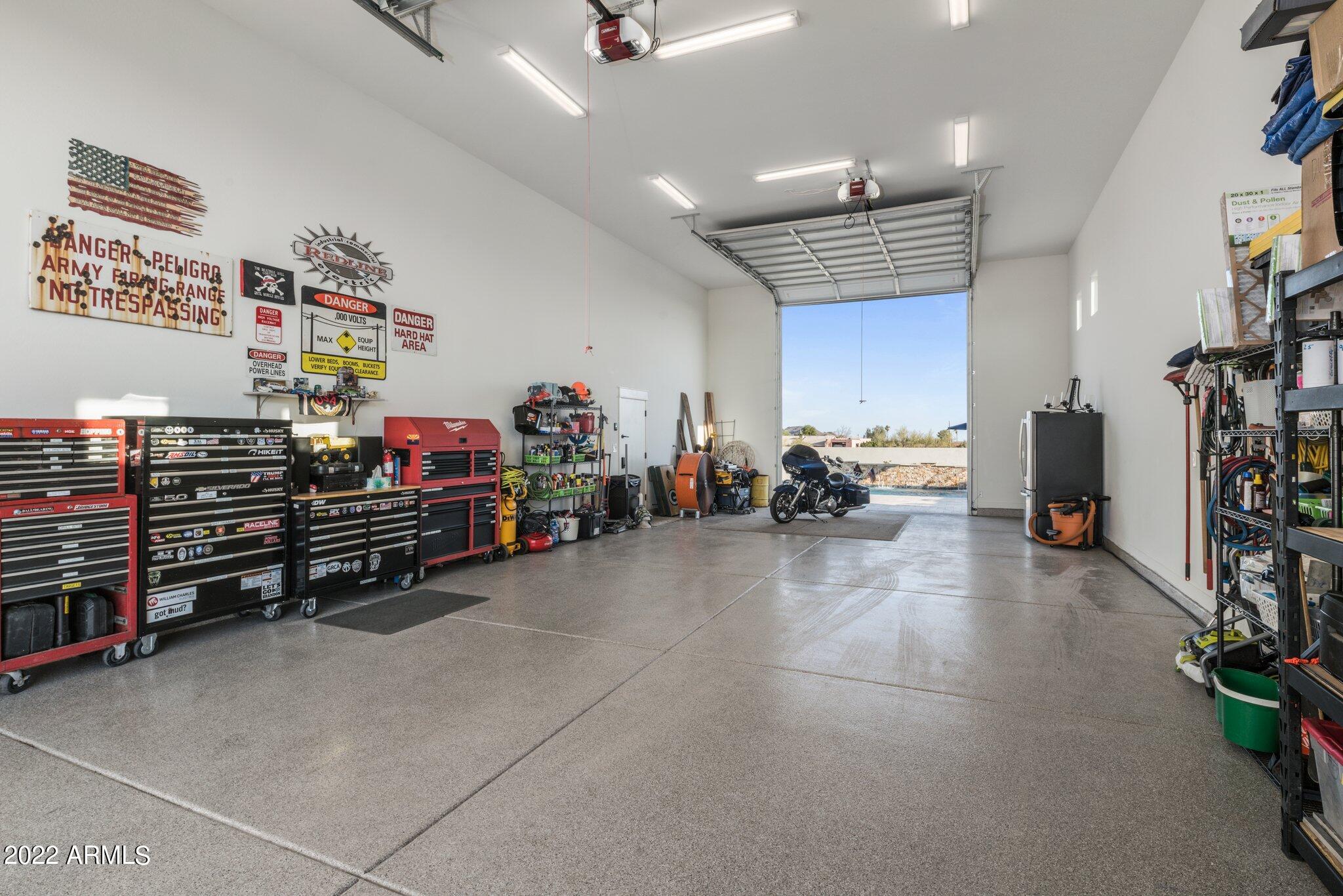 535 North Moon Road Apache Junction, AZ 85119 - Photo 24 of 32 535 NORTH MOON ROAD