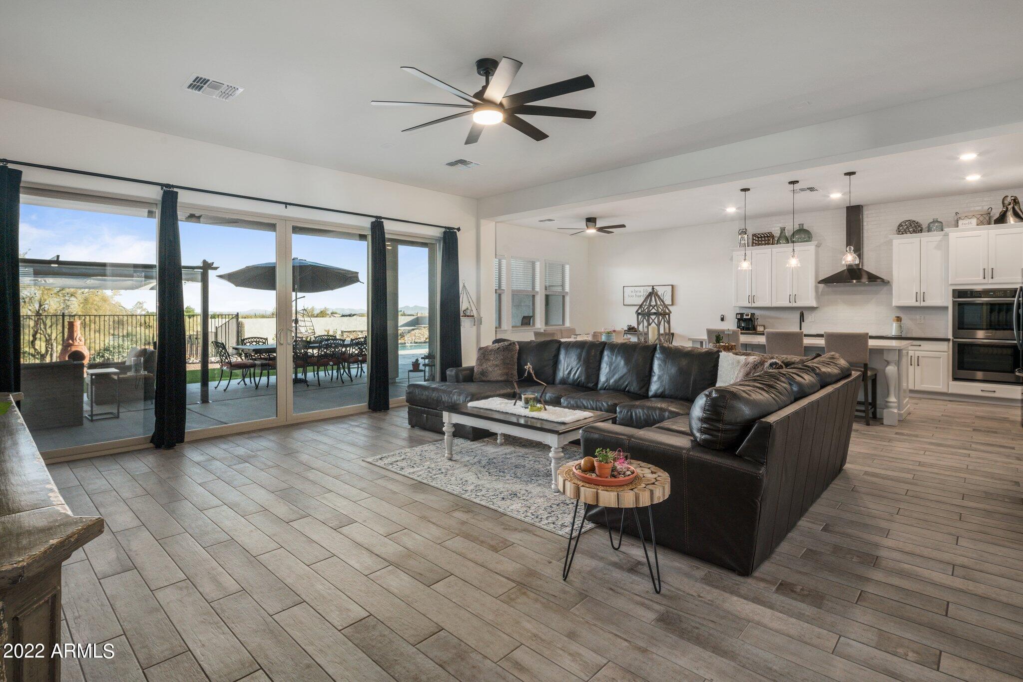 535 North Moon Road Apache Junction, AZ 85119 - Photo 4 of 32 535 NORTH MOON ROAD