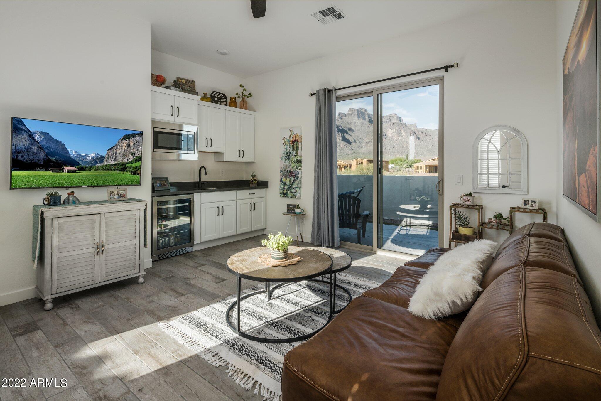 535 North Moon Road Apache Junction, AZ 85119 - Photo 9 of 32 535 NORTH MOON ROAD
