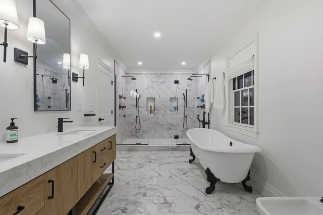 $10,000 | 959 Chestnut Street, Newton, MA 02464