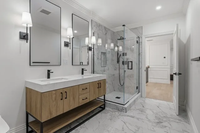 $10,000 | 959 Chestnut Street, Newton, MA 02464