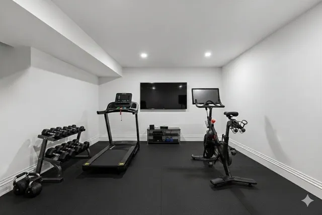 $10,000 | 959 Chestnut Street, Newton, MA 02464