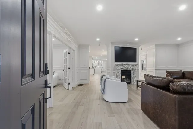 $10,000 | 959 Chestnut Street, Newton, MA 02464