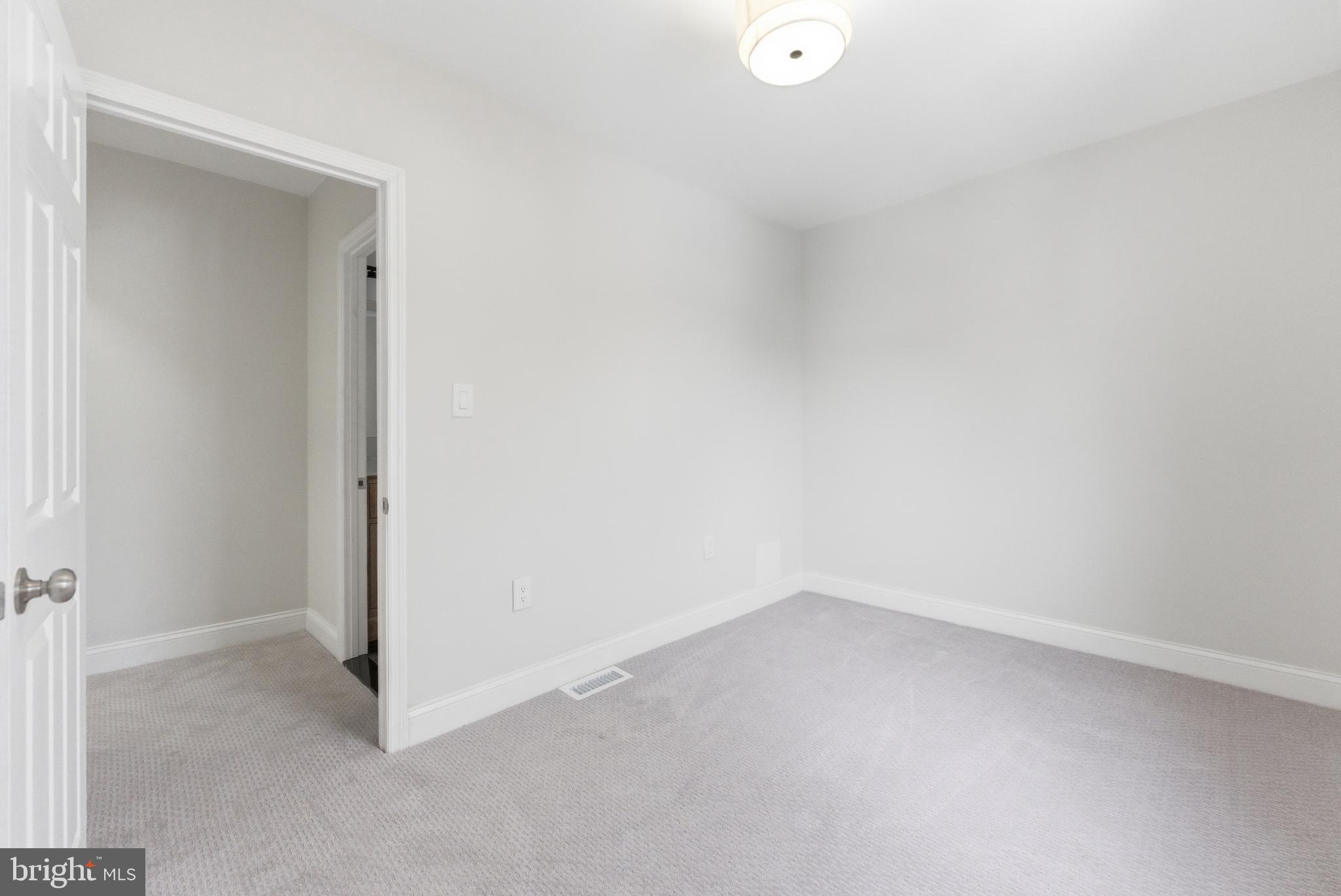 923 Ridgeway Street Gloucester City, NJ 08030 - Photo 14 of 18