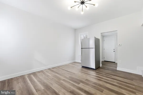 $2,000 | 923 Ridgeway Street, Gloucester City, NJ 08030