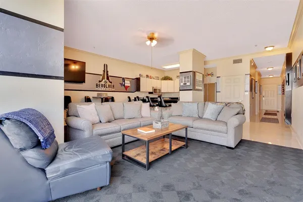 $323,000 | 3575 Lone Star Circle, Unit 517, Fort Worth, TX 76177