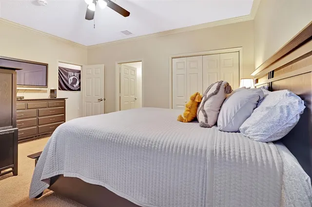 $323,000 | 3575 Lone Star Circle, Unit 517, Fort Worth, TX 76177