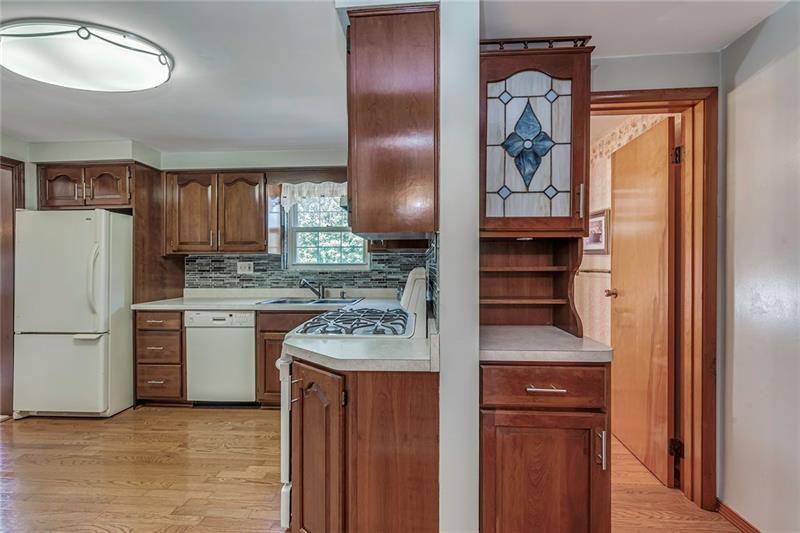 203 Lytton Road Coraopolis, PA 15108 - Photo 14 of 25 Gallery Image 14