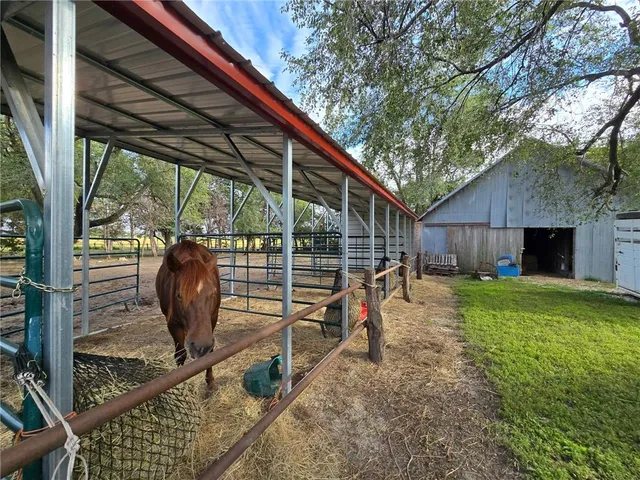 $470,000 | 1518 330th Street, Tampa, KS 67483