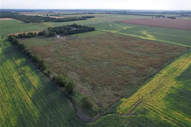 $470,000 | 1518 330th Street, Tampa, KS 67483