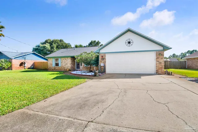 $2,100 | 4036 Shorewood Drive, Pensacola, FL 32507