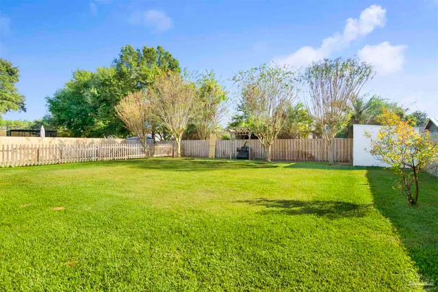 $2,100 | 4036 Shorewood Drive, Pensacola, FL 32507