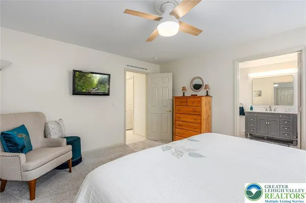 $249,900 | 677 Biltmore Avenue, Easton, PA 18040