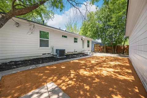 $264,900 | 2267 Tealford Drive, Dallas, TX 75228