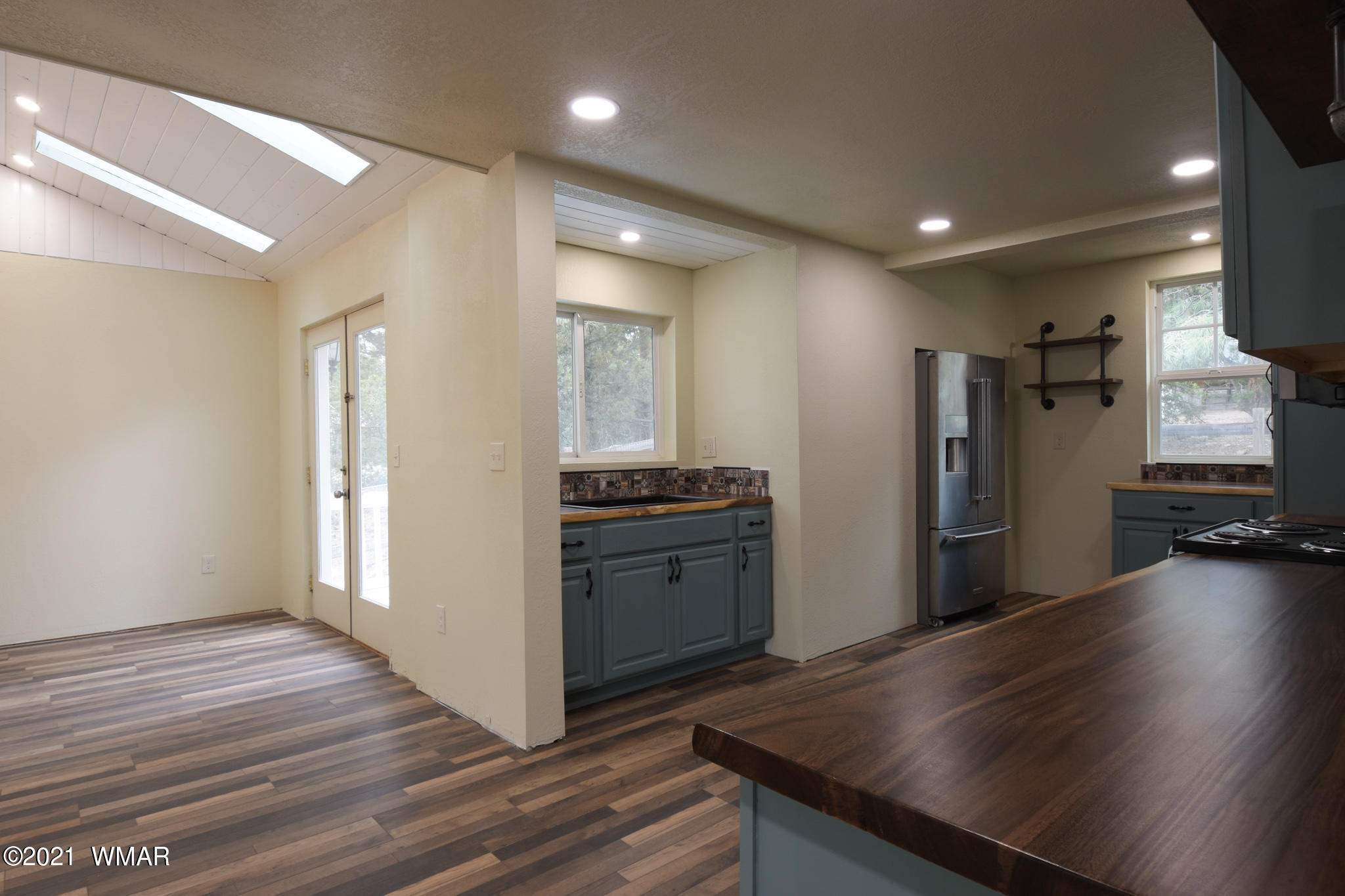 2064 Sagebrush Trail Overgaard, AZ 85933 - Photo 12 of 18