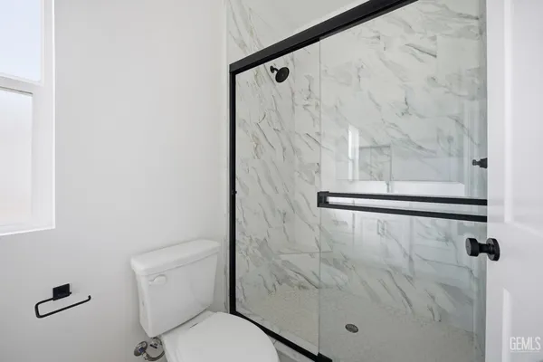 $669,900 | Undisclosed Address, Bakersfield, CA 93314