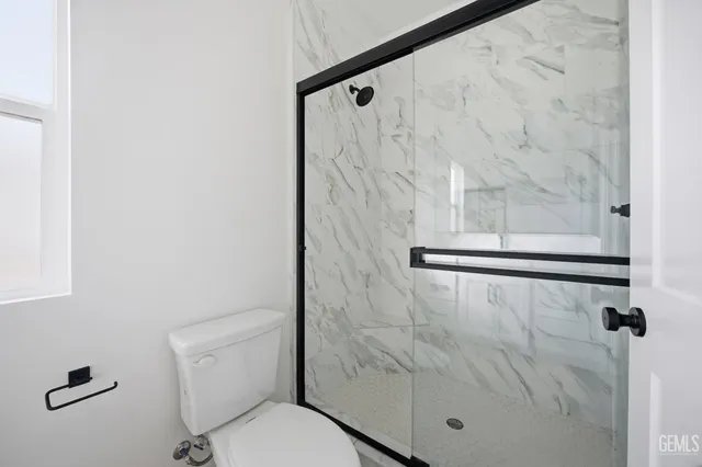 $669,900 | Undisclosed Address, Bakersfield, CA 93314