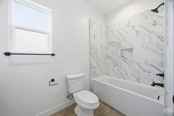 $669,900 | Undisclosed Address, Bakersfield, CA 93314