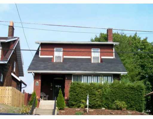 377 Connecticut Avenue Rochester, PA 15074 - Photo 1 of 5 Exterior Front.