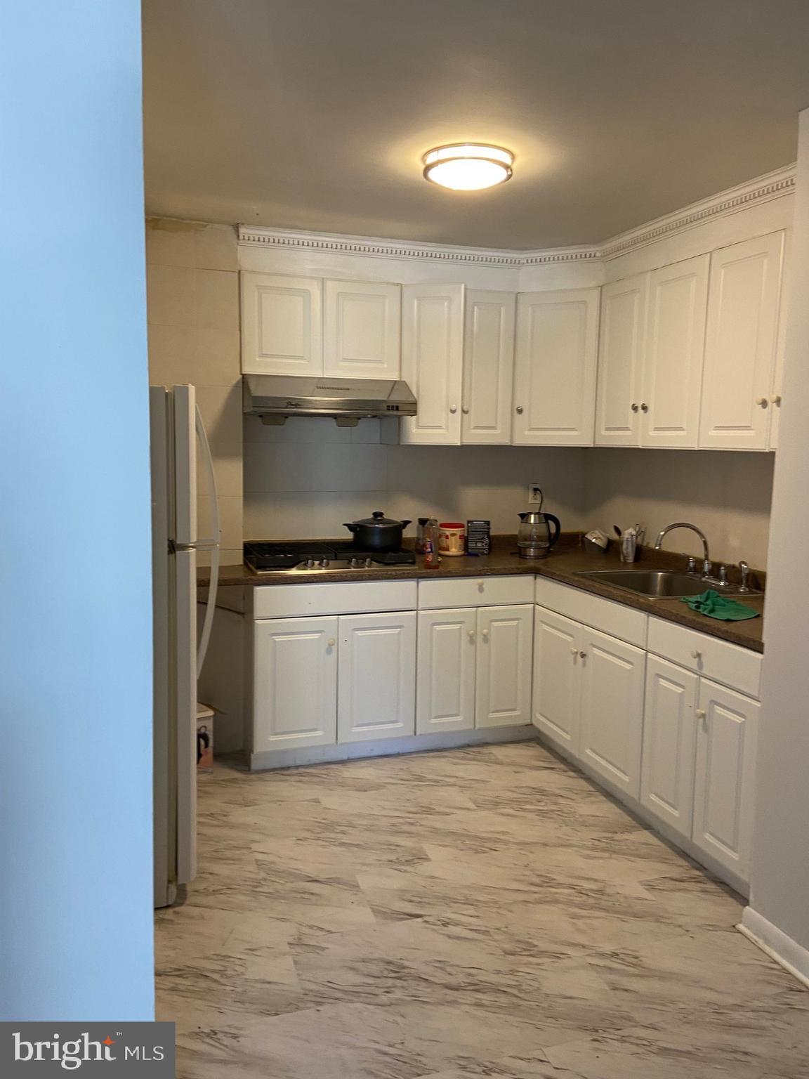 2590 Cranston Road Philadelphia, PA 19131 - Photo 3 of 11
