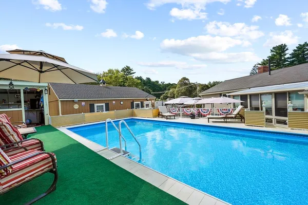 a house view with a outdoor space