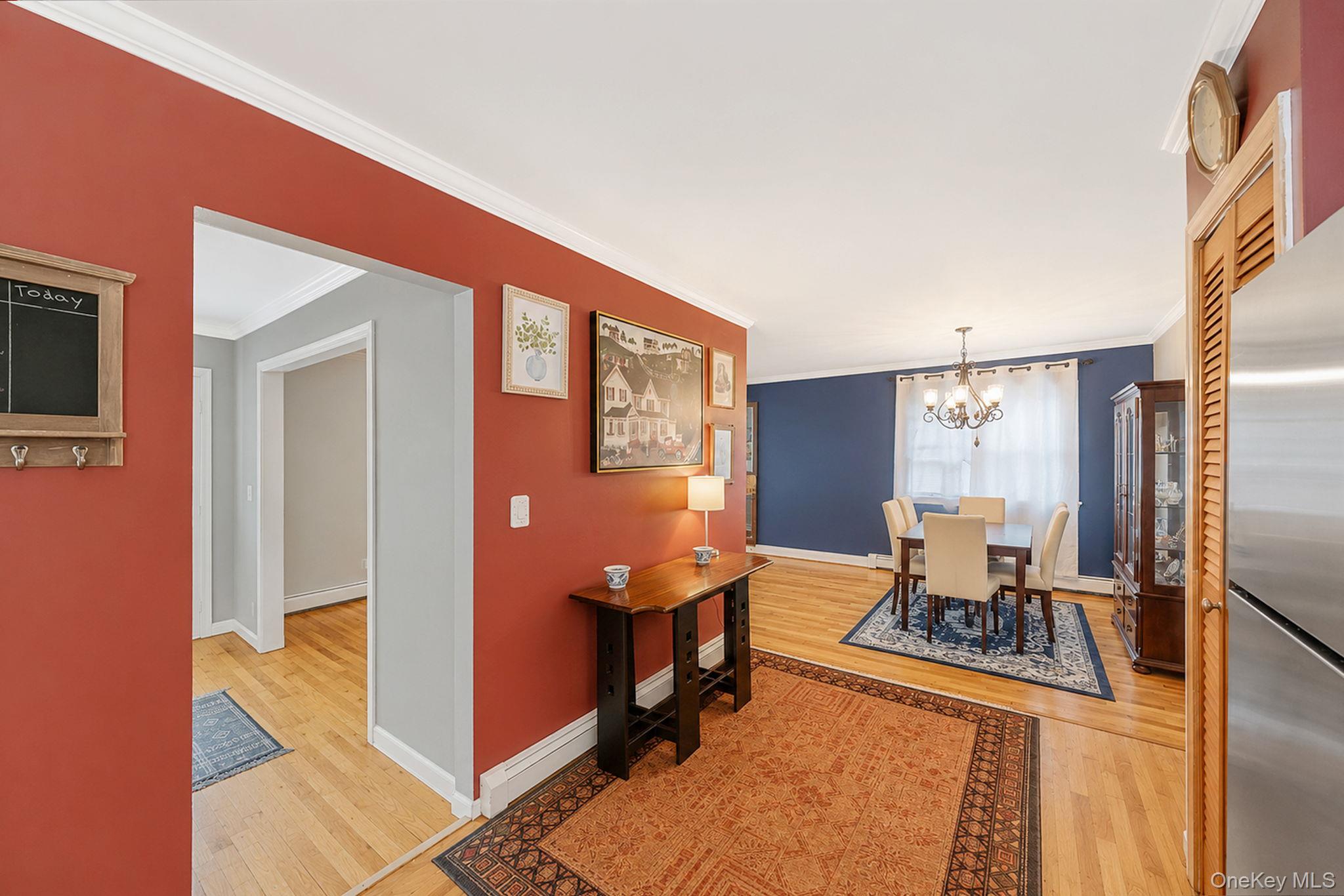 390 Blue Point Road Farmingville, NY 11738 - Photo 11 of 29