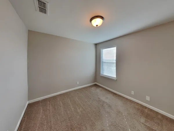 $2,449 | 2043 Shafer Drive, Murfreesboro, TN 37128