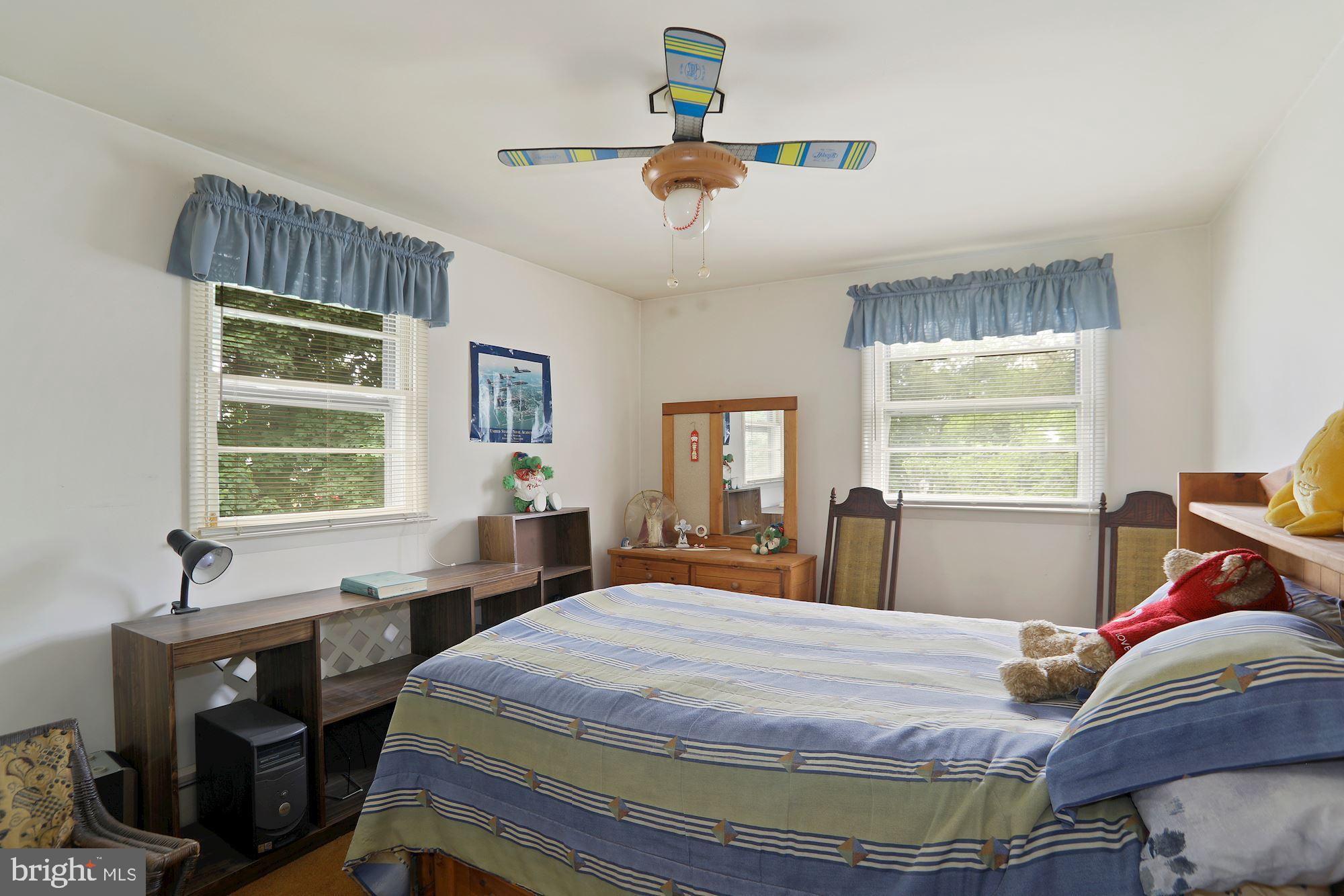 4100 Bridgeboro Road Moorestown, NJ 08057 - Photo 19 of 39 2nd Bedroom