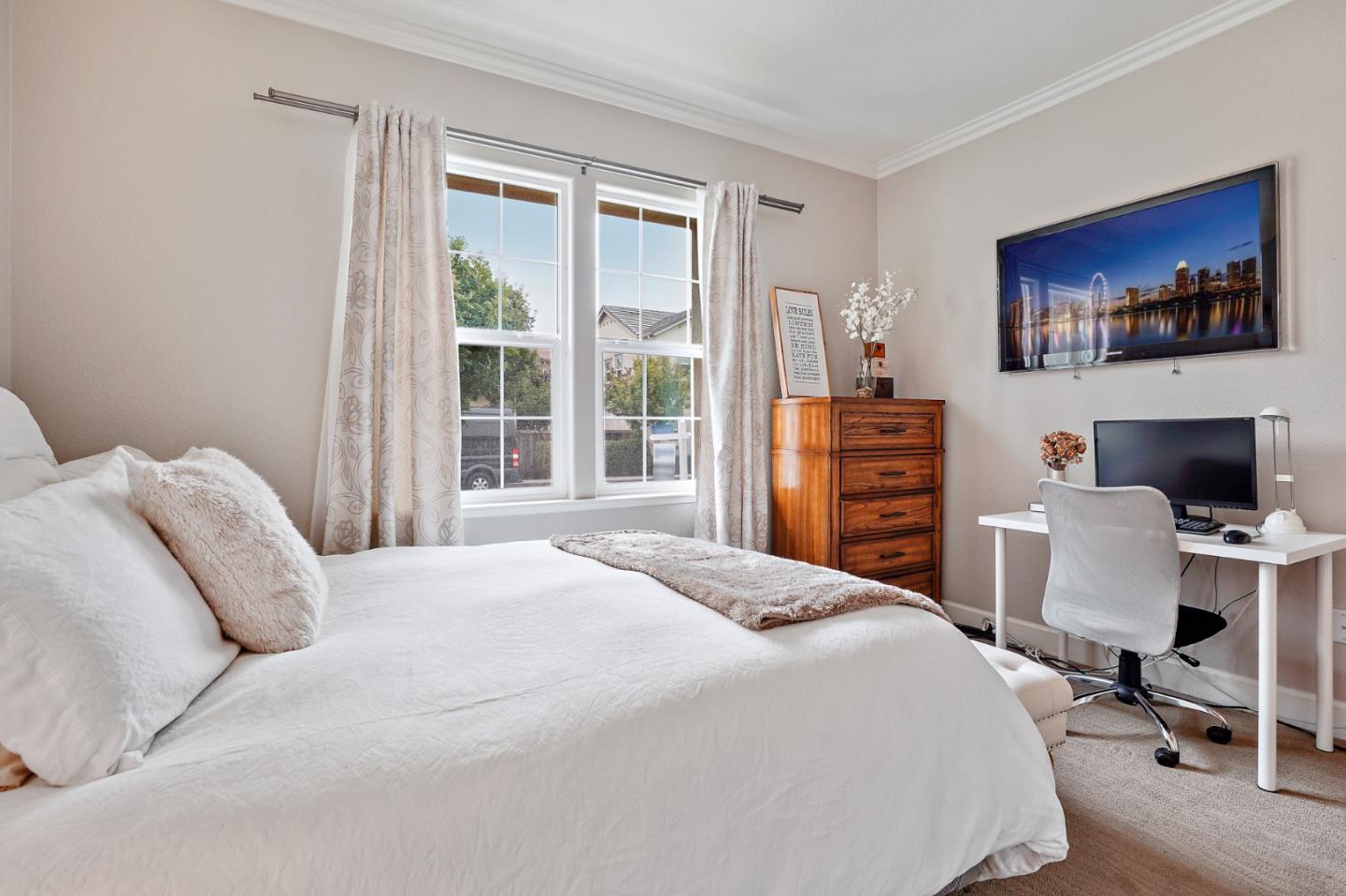 1521 Middle Lane Hayward, CA 94545 - Photo 5 of 34 a bedroom with a bed and furniture